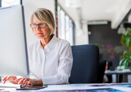 Bring-social-prescribers-into-the-workplace-says-report