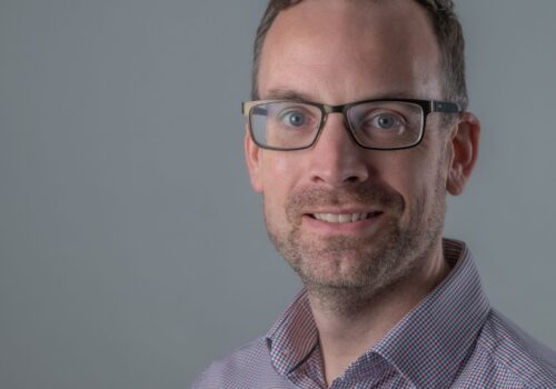 Dr Sam Finnikin